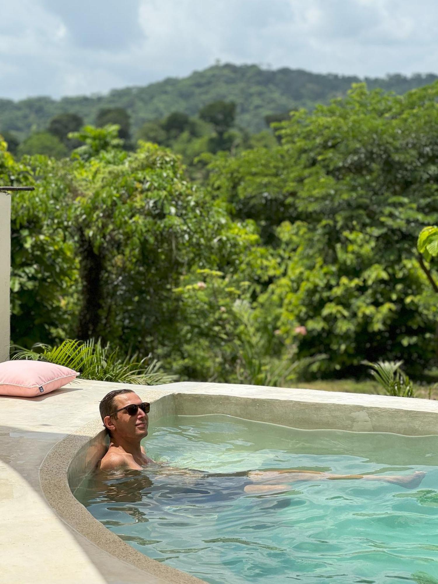 La Mona Eco Cabins ปาโลมิโน ภายนอก รูปภาพ