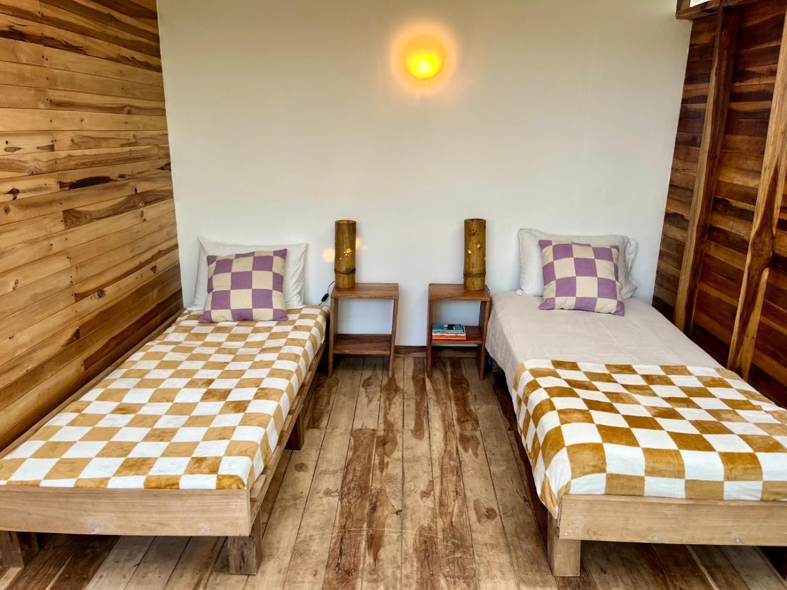 La Mona Eco Cabins ปาโลมิโน ภายนอก รูปภาพ